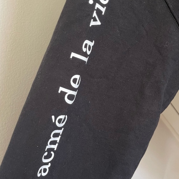 Black Sweatshirt - Picture 2 of 4